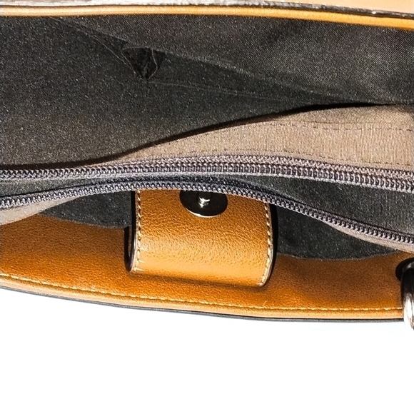 Classic Cognac Brown Faux Leather Tote Bag – Everyday Shoulder Purse - Picture 5 of 12